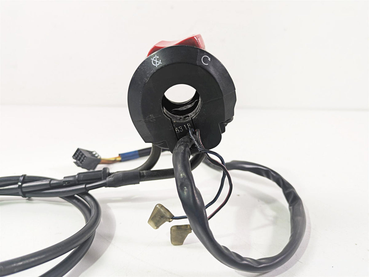 2006 Suzuki GSXR1000 K6 Right Hand Control Switch & Throttle Cables 37200-41G80 {{ shop.shopifyCountryName }} - Mototech271