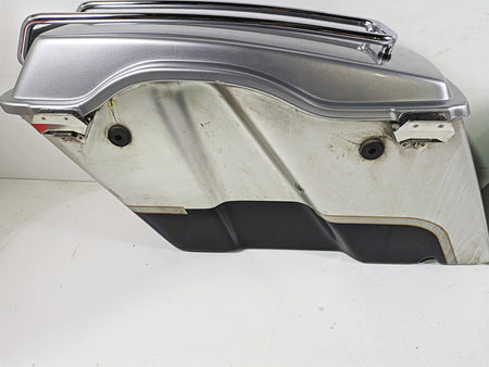 2003 Harley Touring FLHTCUI 100TH E-Glide Saddlebag Saddle Bag Set Read 90753-93 {{ shop.shopifyCountryName }} - Mototech271