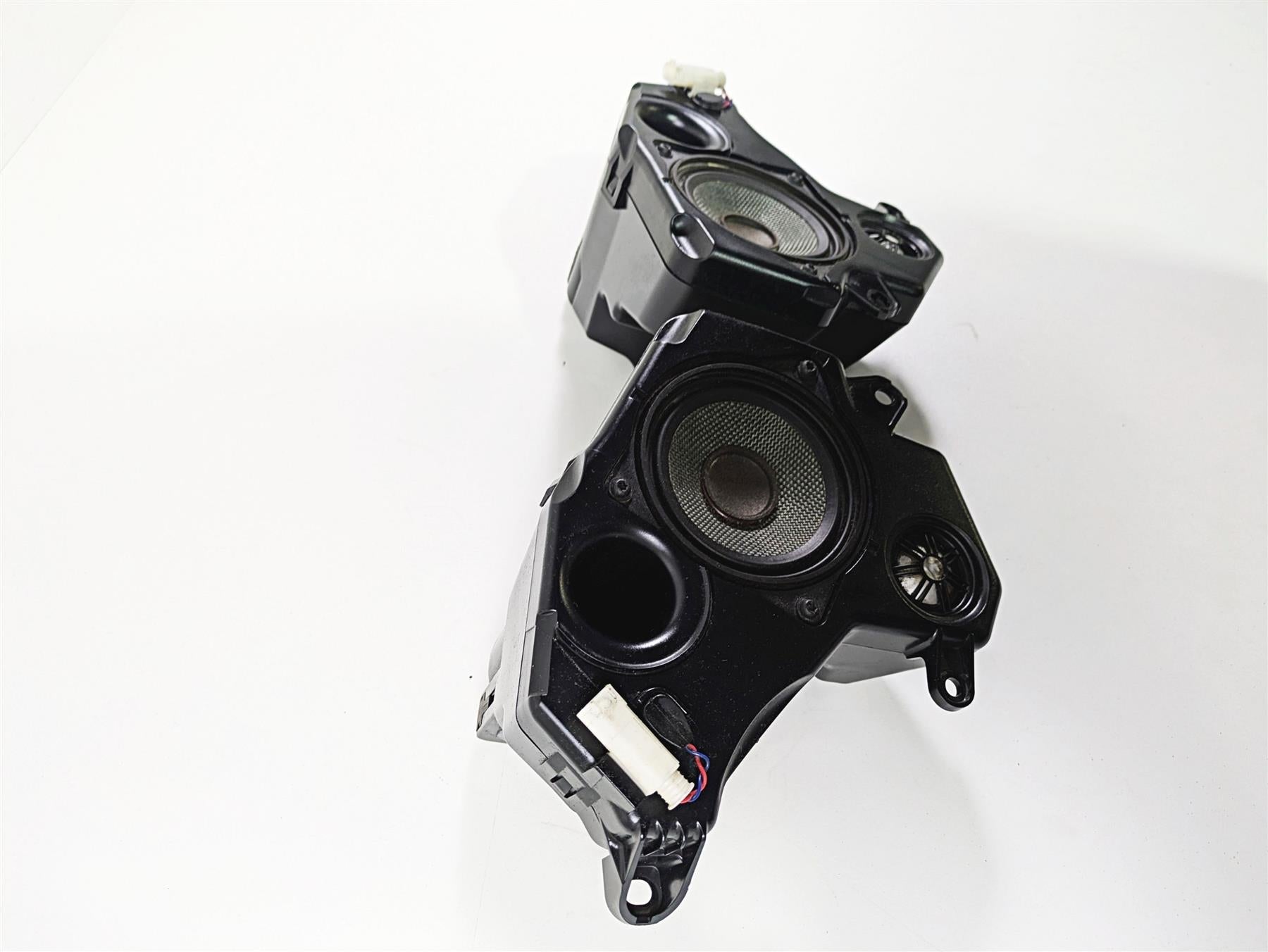 2019 BMW R1250RT K52 Front Audio Speaker Set 65138543457 65138543458 {{ shop.shopifyCountryName }} - Mototech271