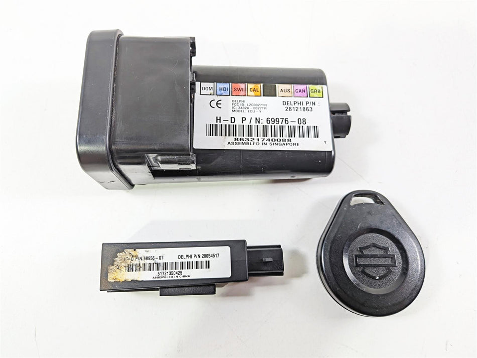 2013 Harley VRSCDX Night Rod Special Tssm Turn Control Module Fob Key 69976-08-Mototech271