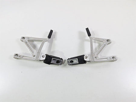 2019 BMW R1250GS K50 Rear Passenger Foot Peg Rest Set -Read 46718556264 46718556265 {{ shop.shopifyCountryName }} - Mototech271