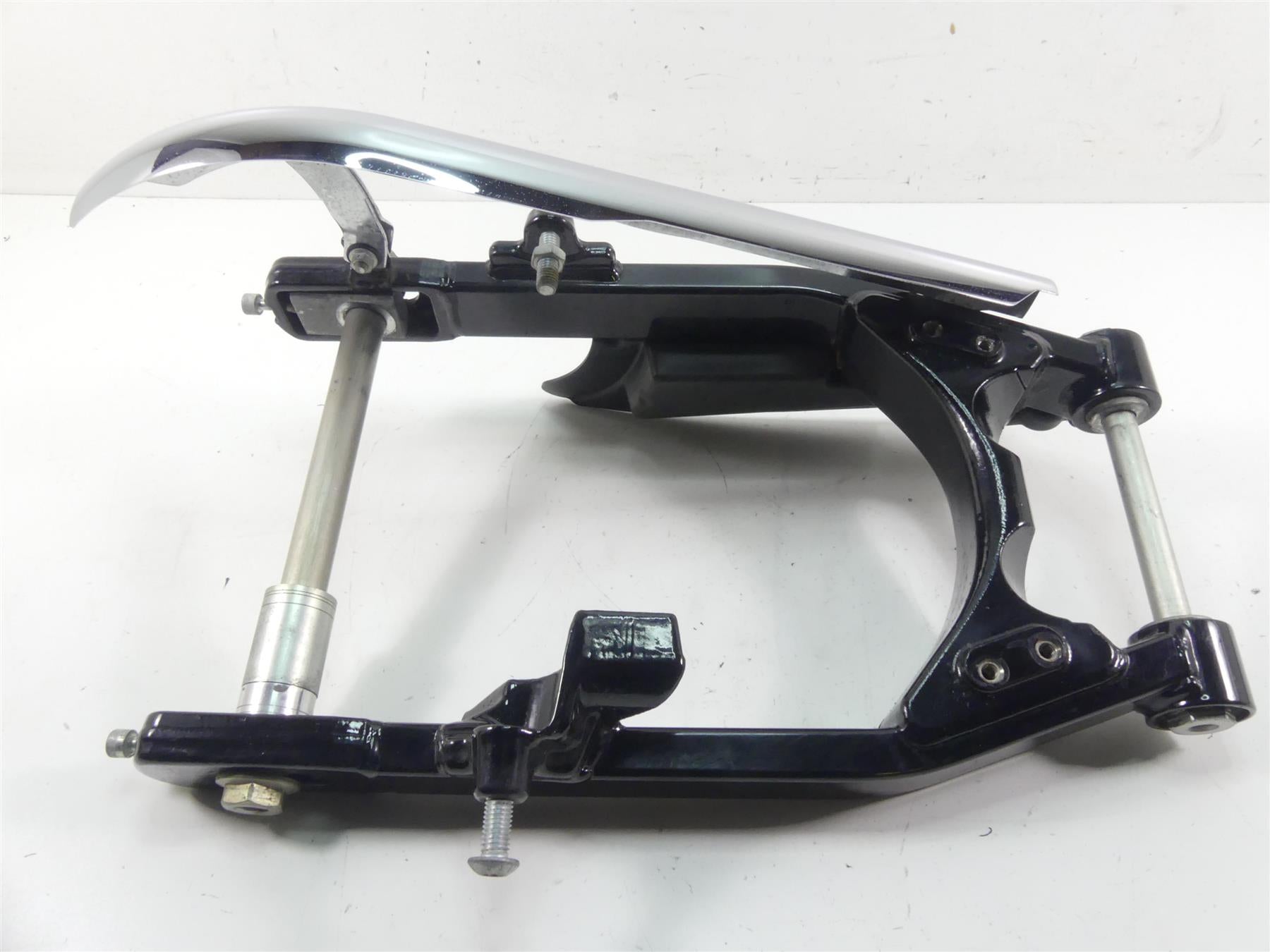 2010 Harley FXDWG Dyna Wide Glide Rear Swingarm Swing Arm & 25mm Axle 47820-10 {{ shop.shopifyCountryName }} - Mototech271