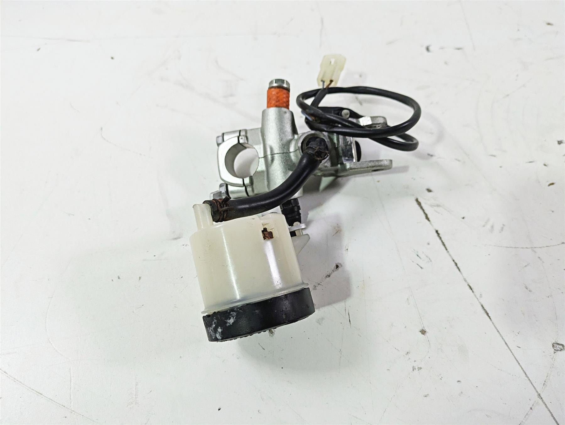 2008 Aprilia RSVR 1000 Factory Brembo Front Radial Brake Master Cylinder AP8133663 {{ shop.shopifyCountryName }} - Mototech271
