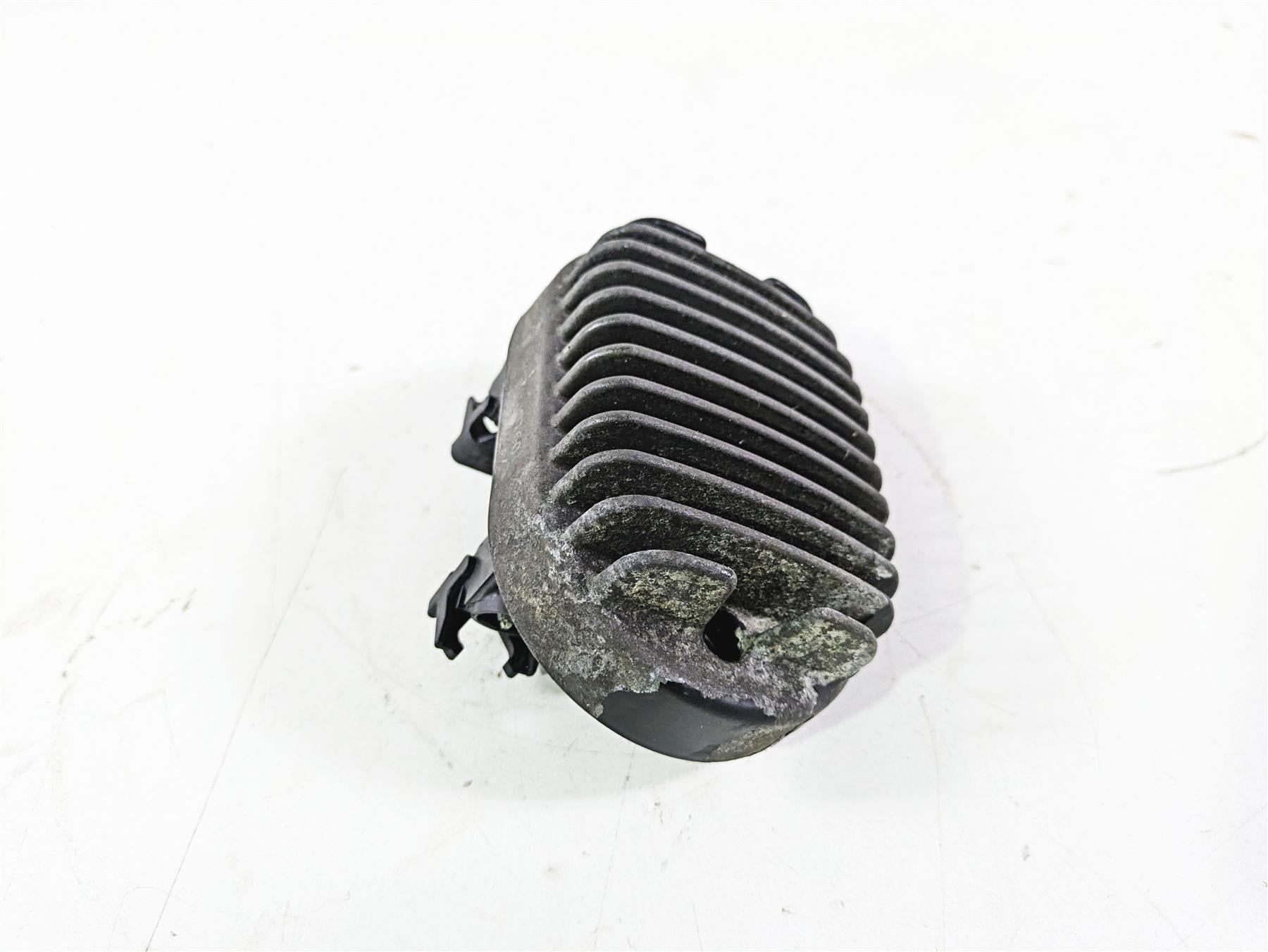 2018 Harley Softail FXFBS Fat Bob Rectifier Voltage Regulator 74700031 {{ shop.shopifyCountryName }} - Mototech271