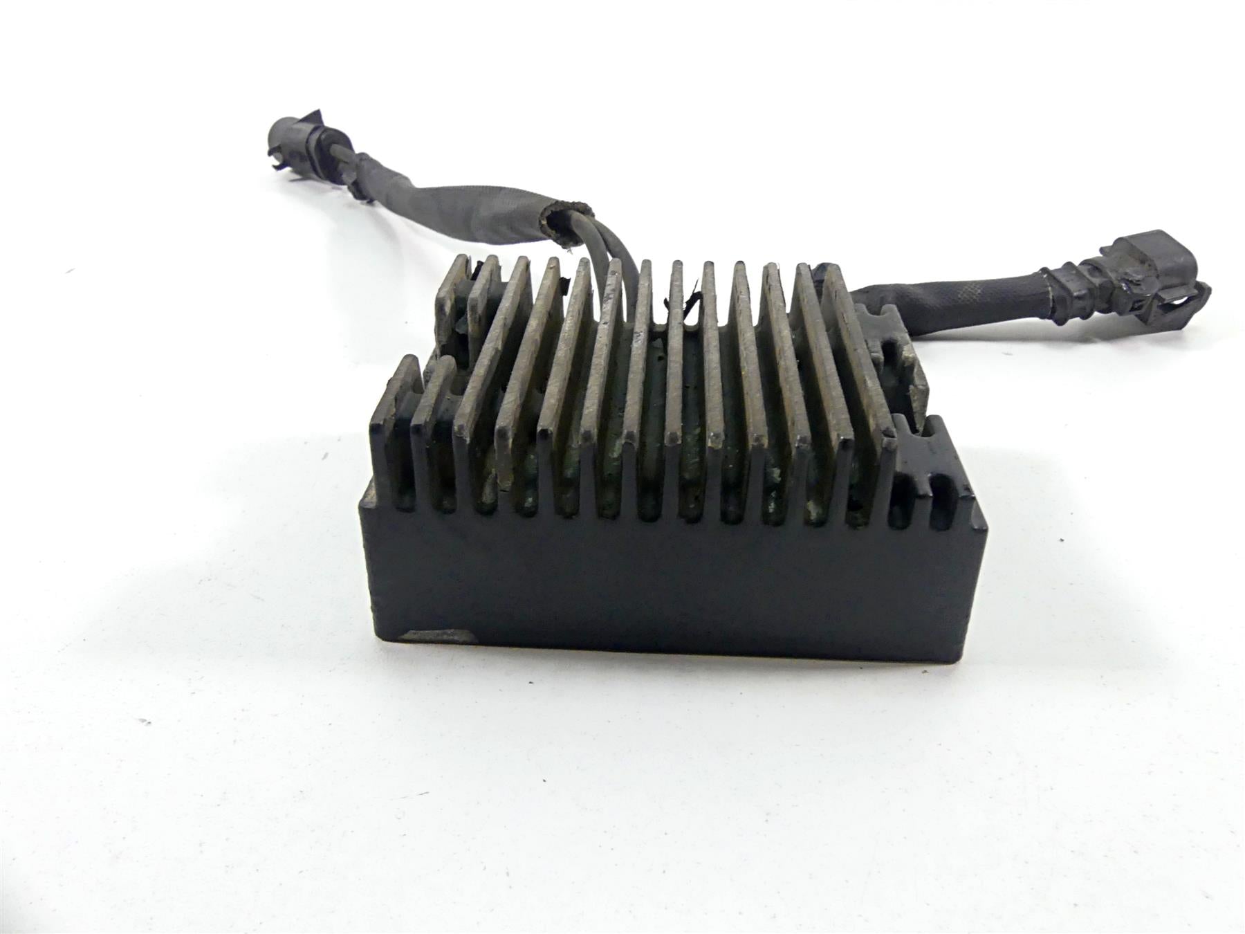 2009 Harley XR1200 Sportster Rectifier Voltage Regulator 74711-08 {{ shop.shopifyCountryName }} - Mototech271