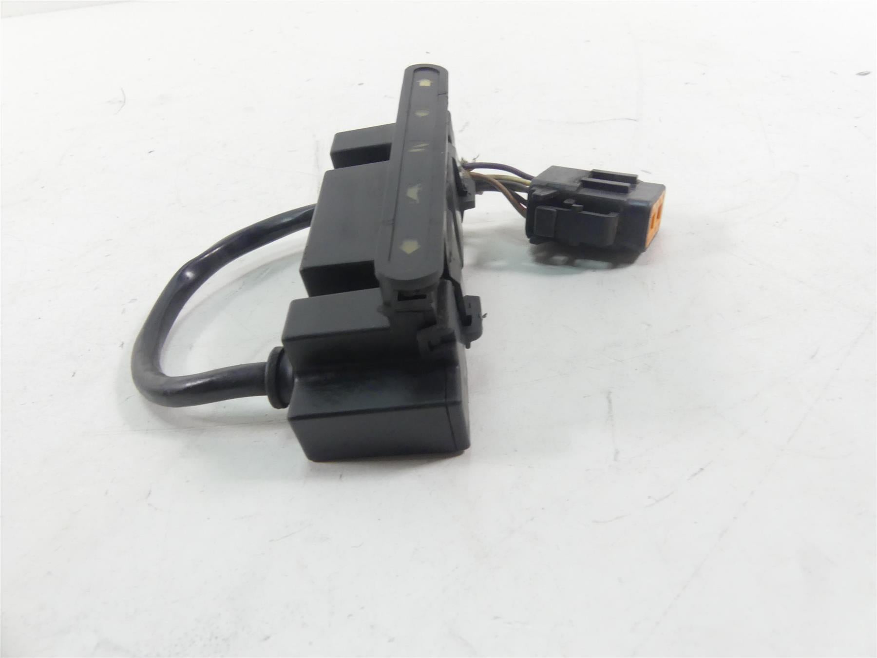 2004 Harley FXDWGI Dyna Wide Glide Instrument Indicator Lights Cluster 68113-99C {{ shop.shopifyCountryName }} - Mototech271