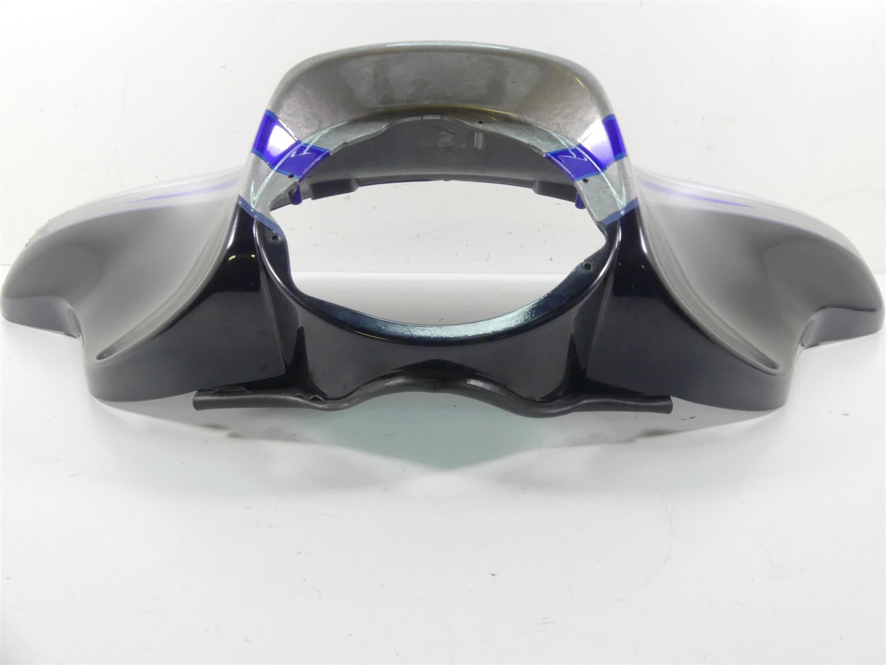 2009 Harley FLHTCU SE4 CVO E-Glide Front Outer Main Nose Fairing Cover 58260-09 {{ shop.shopifyCountryName }} - Mototech271