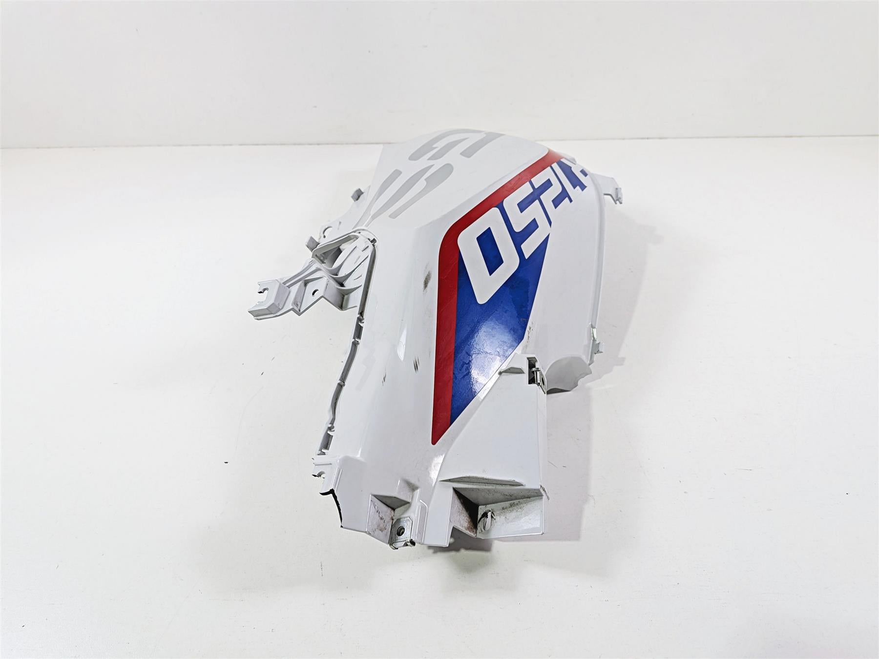 2019 BMW R1250GS K50 Right Main Tank Fairing Cover Read 46638563502 46638563504 {{ shop.shopifyCountryName }} - Mototech271