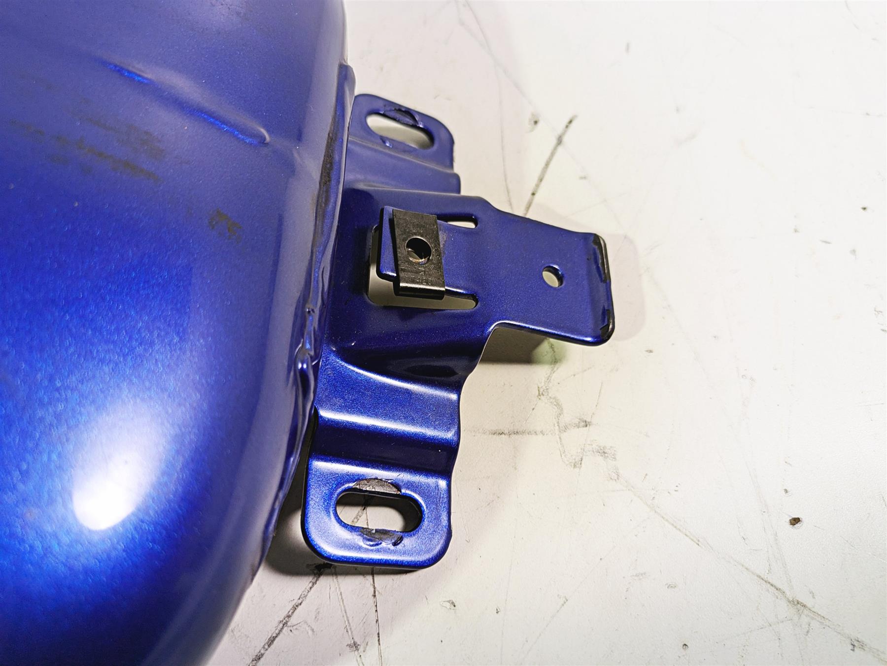 2016 Harley Touring FLTRX Road Glide Fuel Petrol Gas Tank 61356-08 {{ shop.shopifyCountryName }} - Mototech271