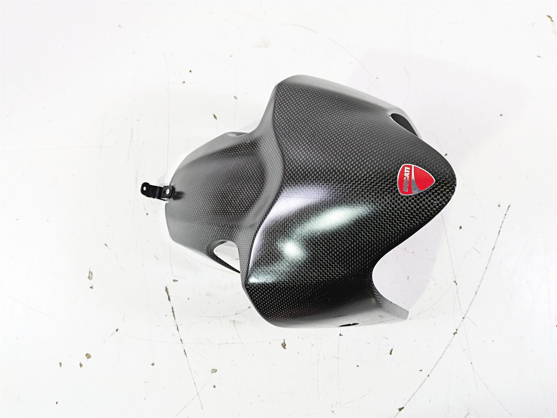 2017 Ducati Monster 1200 S Front Carbon Fiber Fender 564P6561AA GG204P {{ shop.shopifyCountryName }} - Mototech271