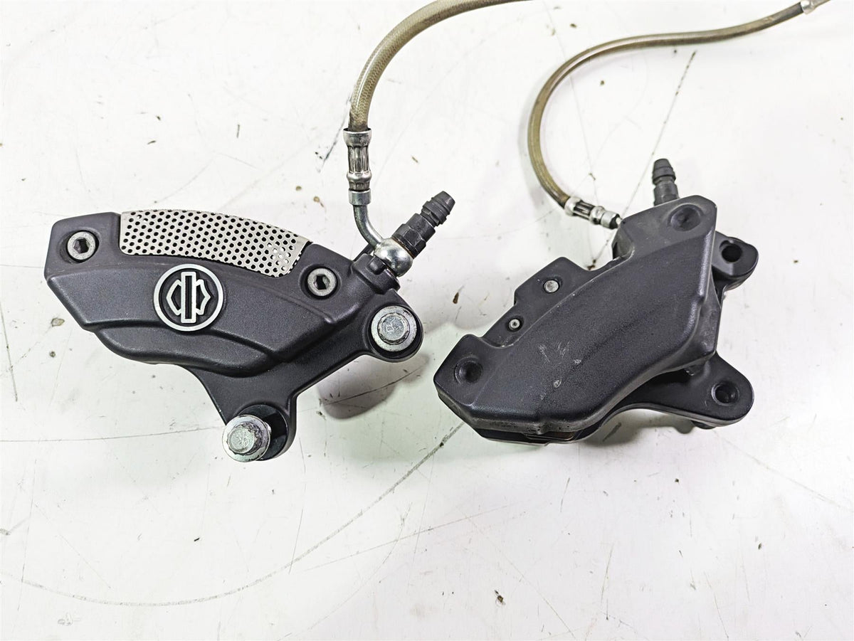 2012 Harley VRSCF Muscle V Rod Front Brembo Brake Caliper Set 44731-08 44732-08 {{ shop.shopifyCountryName }} - Mototech271