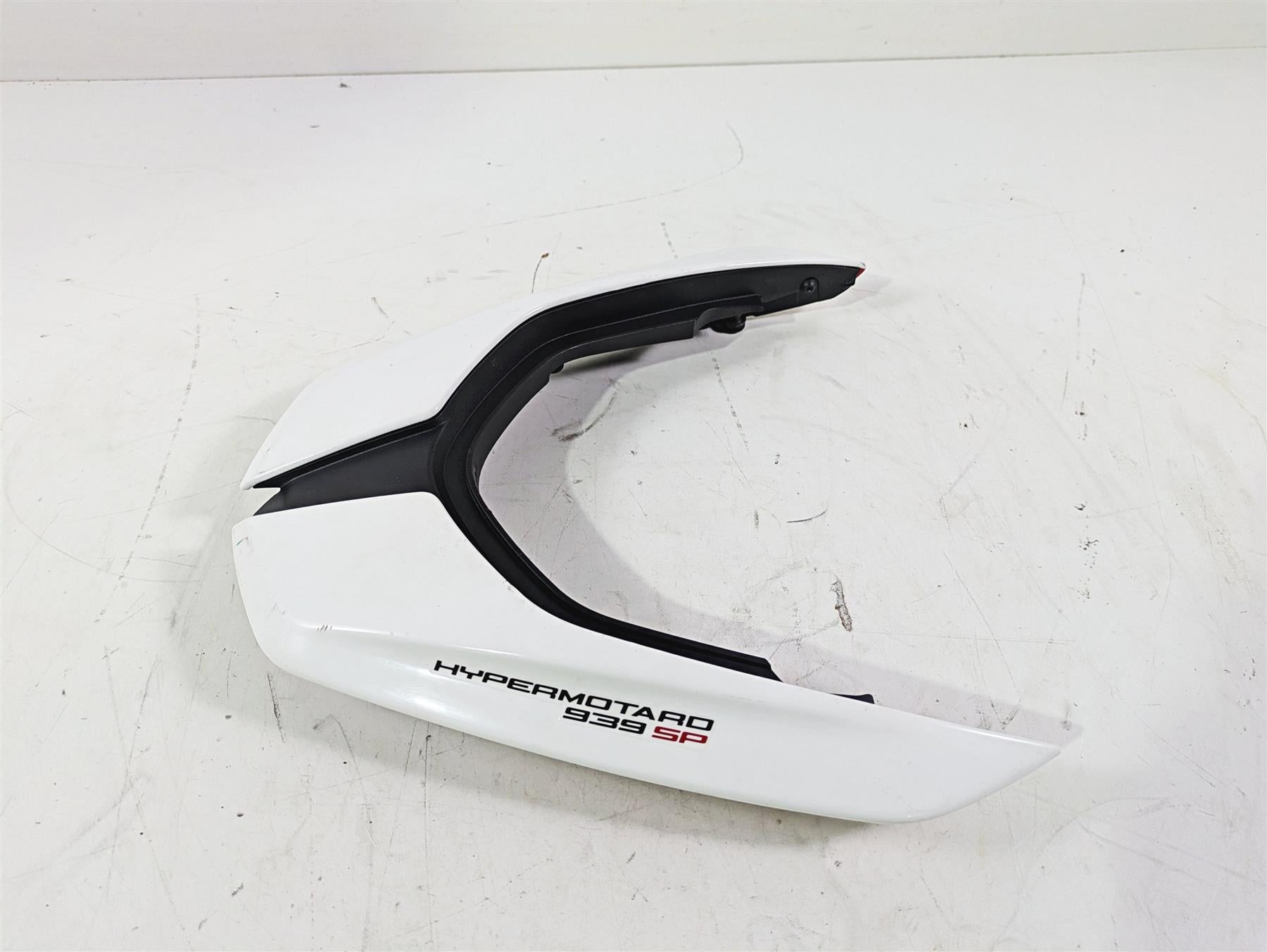 2018 Ducati Hypermotard 939 SP Rear Tail Fairing Side Cover 483P1762AK 483P1772A