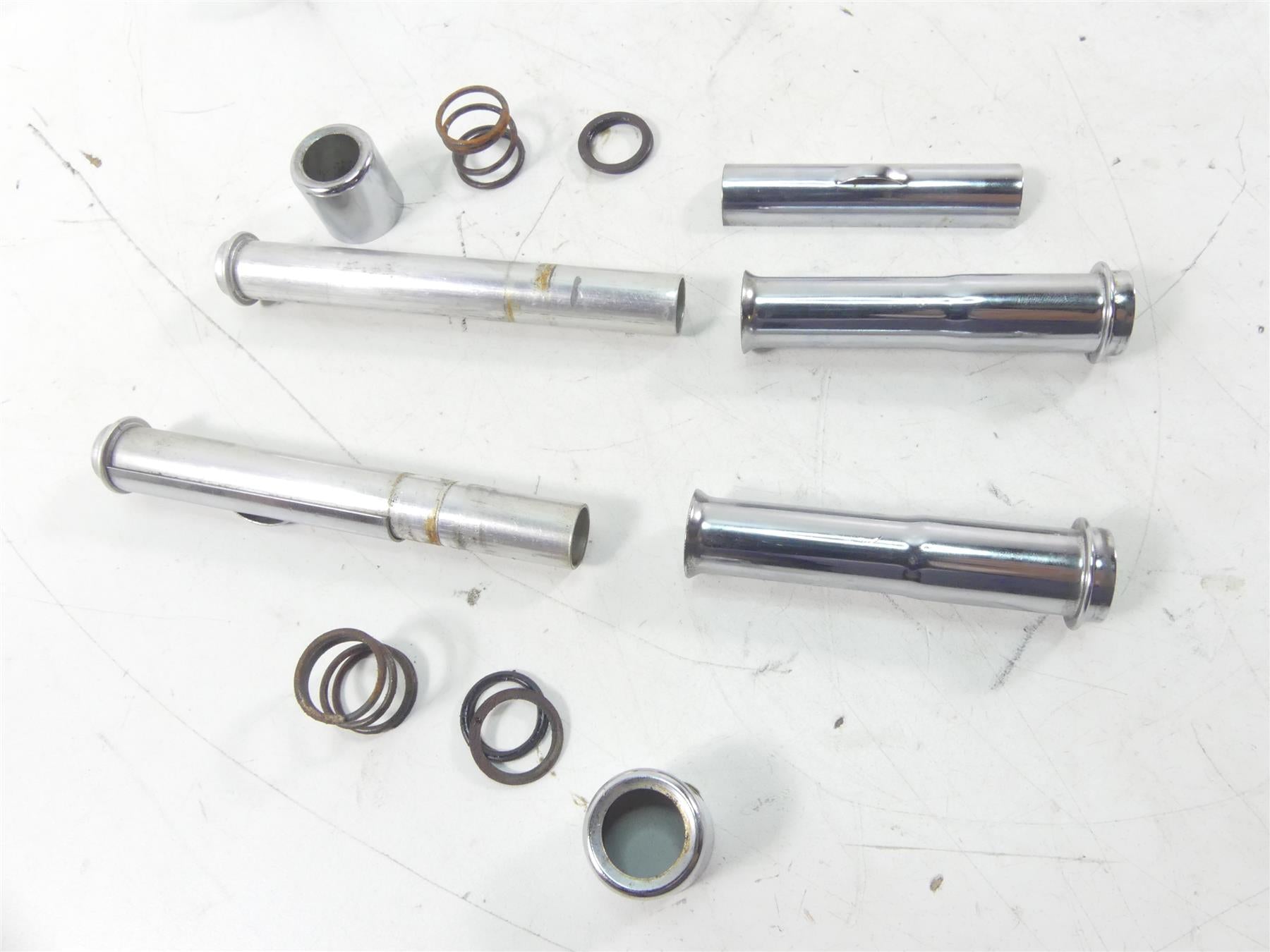 2000 Harley Dyna FXR4 CVO Super Glide Push Rod Lifter Cover Set 18523-86B {{ shop.shopifyCountryName }} - Mototech271