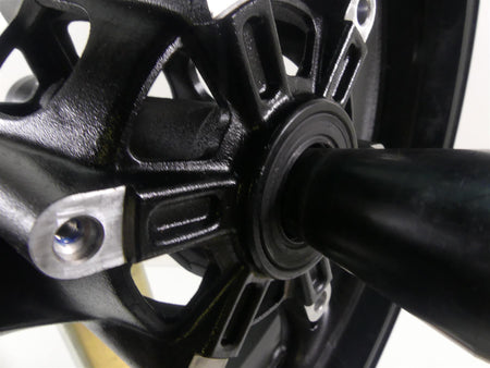 2022 Suzuki GSXR750 Straight Nice Front Wheel Rim 17x3.5 54111-14J00-019 {{ shop.shopifyCountryName }} - Mototech271
