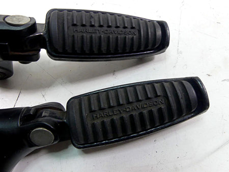 2015 Harley Davidson VRSCDX Night Rod Sp Rear Passenger Footpeg Set 51723-07 {{ shop.shopifyCountryName }} - Mototech271