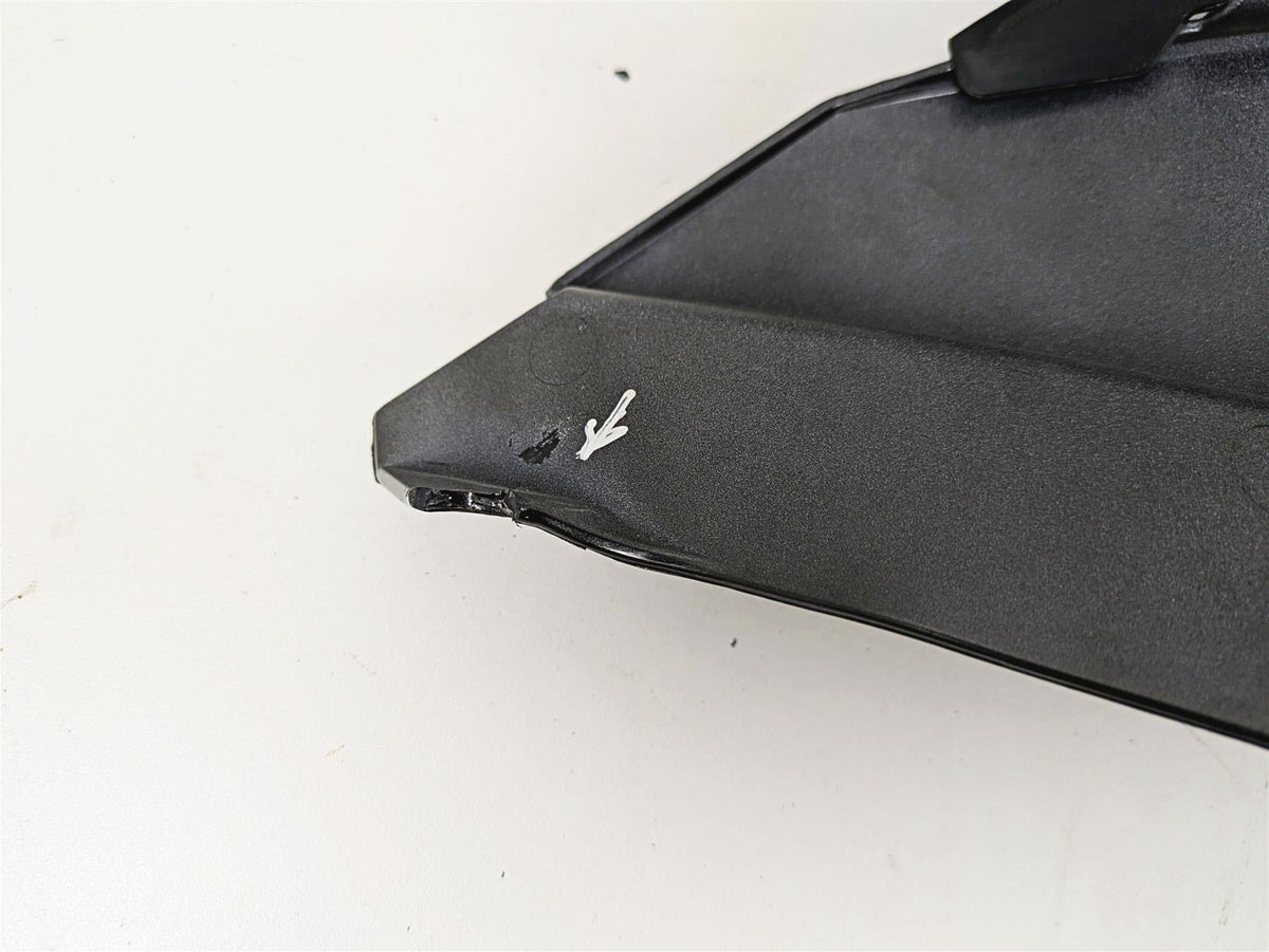 2010 BMW R1200RT K26 Right Main Side Fairing Cover - Read 46637681054 {{ shop.shopifyCountryName }} - Mototech271
