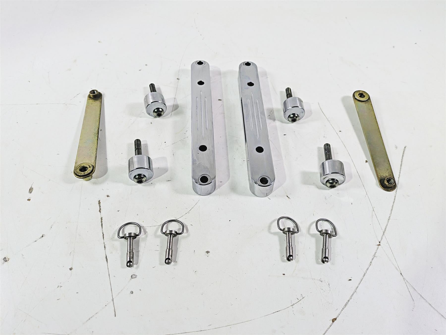 2004 Harley Softail FLSTF Fat Boy Saddlebag Quick Connect Mount Kit | Mototech271