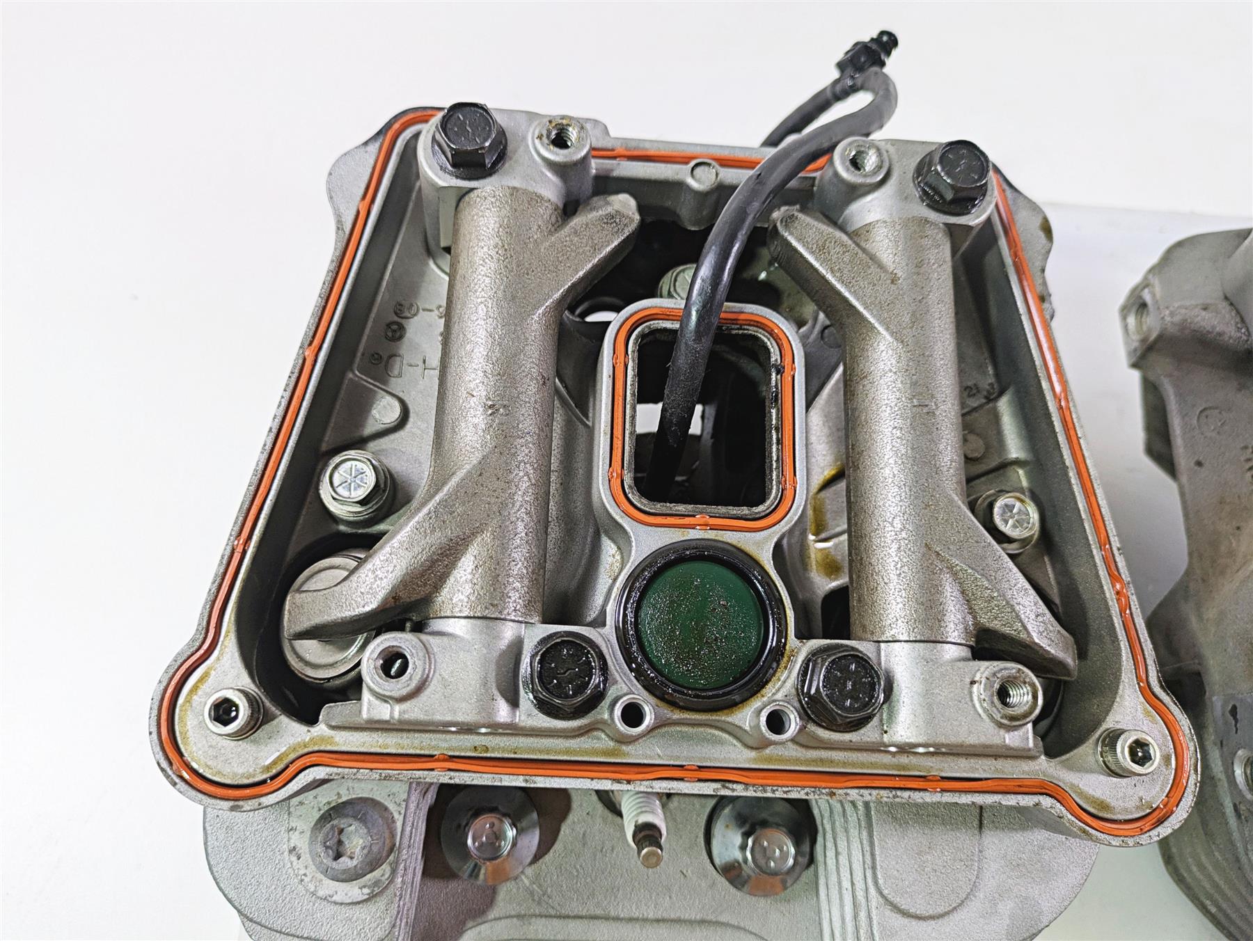 2009 Harley XR1200 Sportster Cylinderhead Cylinder Head Set 17524-08 17523-08 {{ shop.shopifyCountryName }} - Mototech271