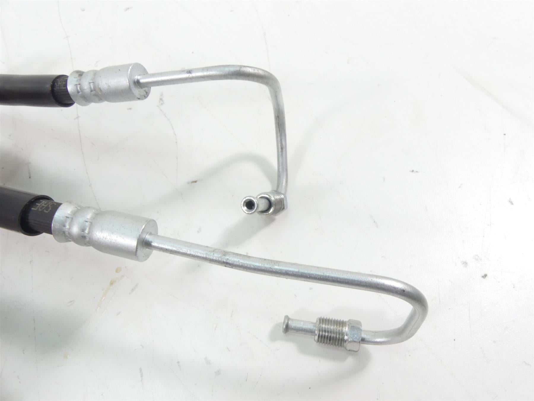 2013 Yamaha VMX17 V-Max 1700 Front Abs Brake Lines Hoses Set 2S3-2584B-00-00 {{ shop.shopifyCountryName }} - Mototech271