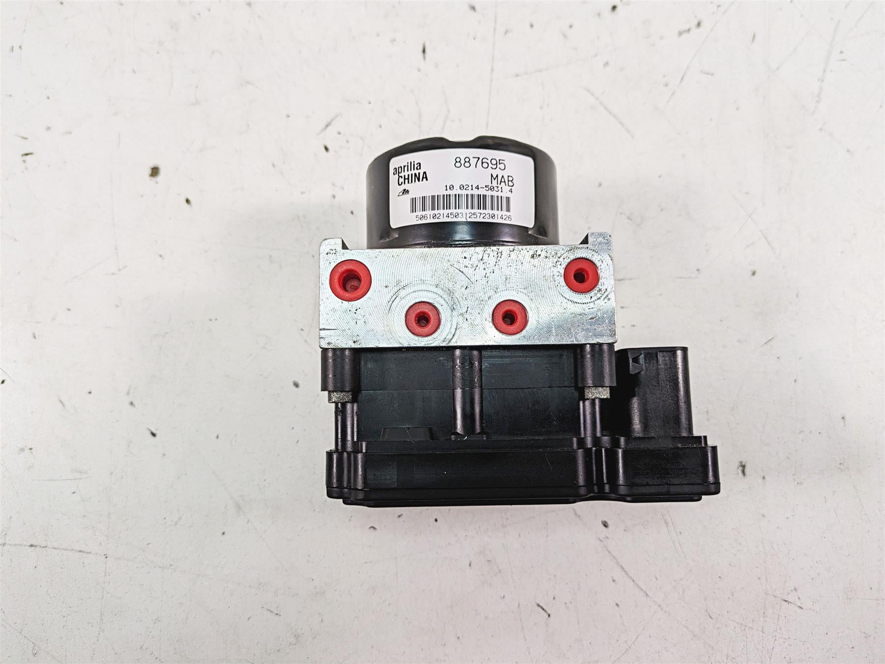 2014 Moto Guzzi California 1400 T Abs Brake Pump Pressure Unit Module 887696 {{ shop.shopifyCountryName }} - Mototech271