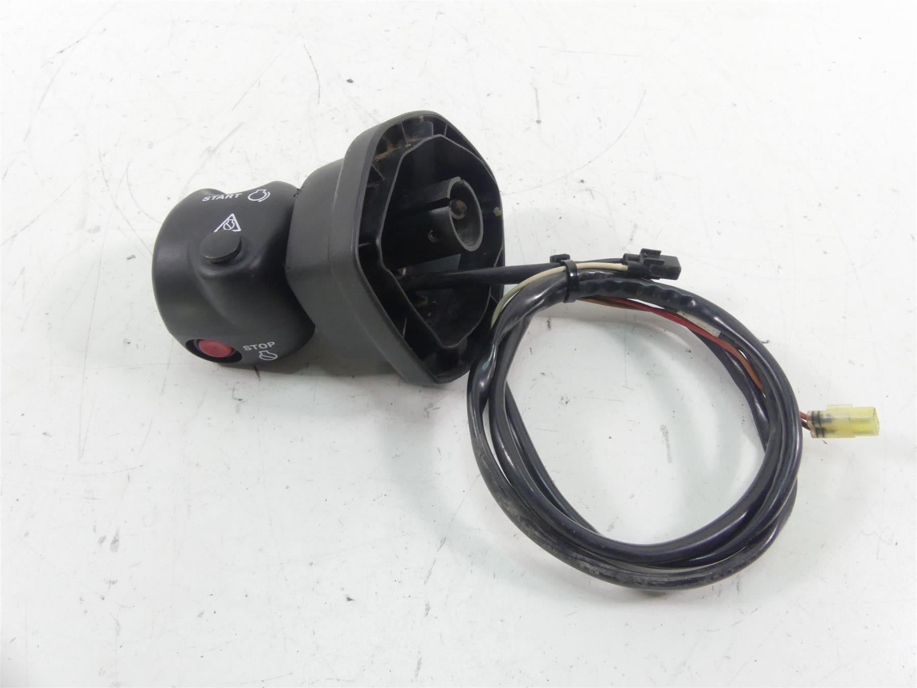 2017 Yamaha Waverunner EX Sport 1050 BS Left Control Switch  F3Y-68310-00-00 | Mototech271