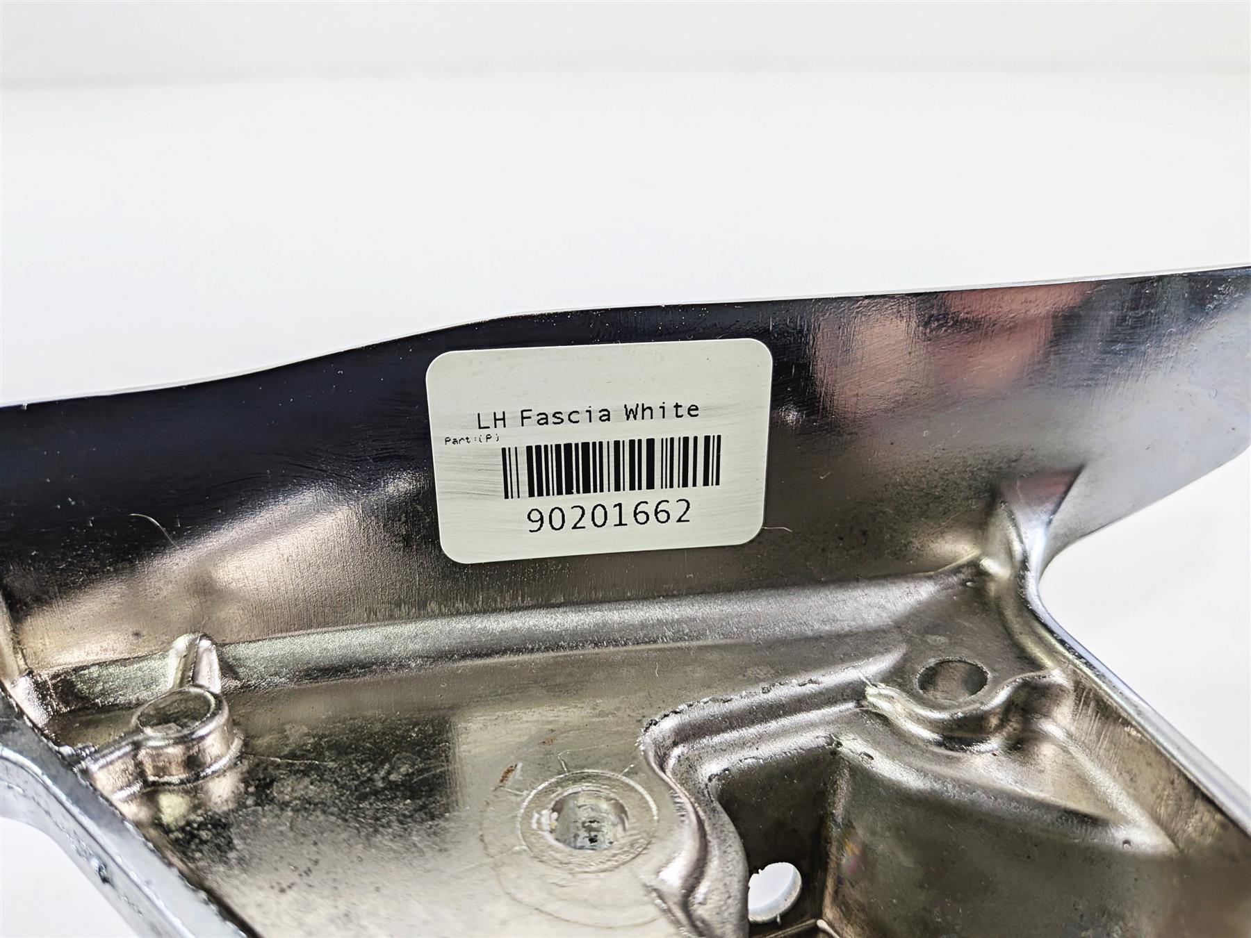 2017 Harley Touring FLHXS Street Glide Left Rear Chrome Saddlebag Support 90200503 {{ shop.shopifyCountryName }} - Mototech271