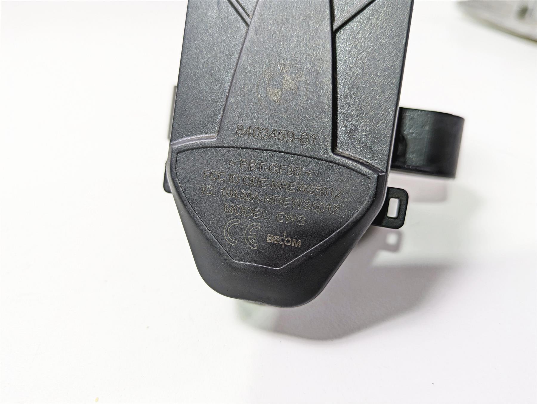 2019 BMW S1000XR K49 Cdi Ecu Ecm Ignition Switch Key Lock Set 13618392346 {{ shop.shopifyCountryName }} - Mototech271