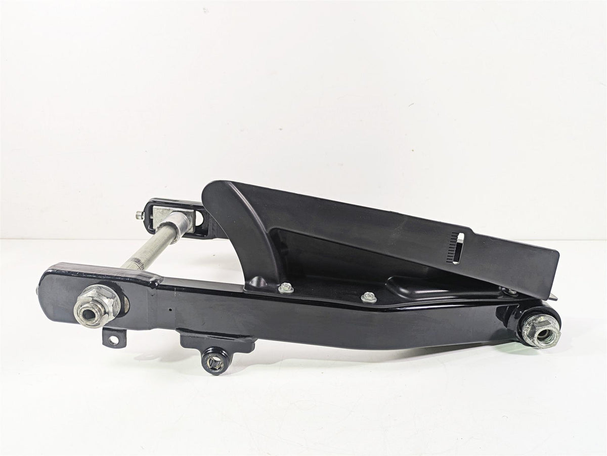2009 Harley FXDC Dyna Super Glide Rear Swingarm + Axle & Belt Guards 47820-06 {{ shop.shopifyCountryName }} - Mototech271
