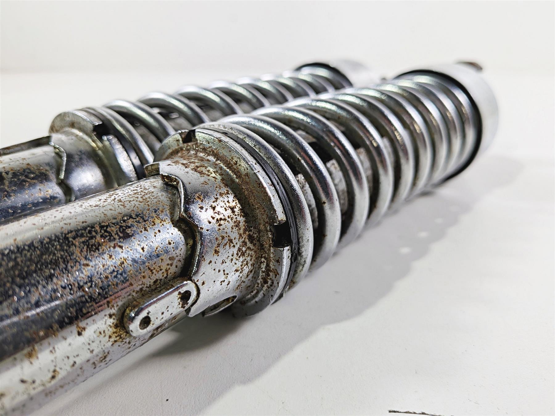 2002 Harley Davidson XLH883 Sportster Rear Shock Damper Set 11.5" 54566-97 {{ shop.shopifyCountryName }} - Mototech271