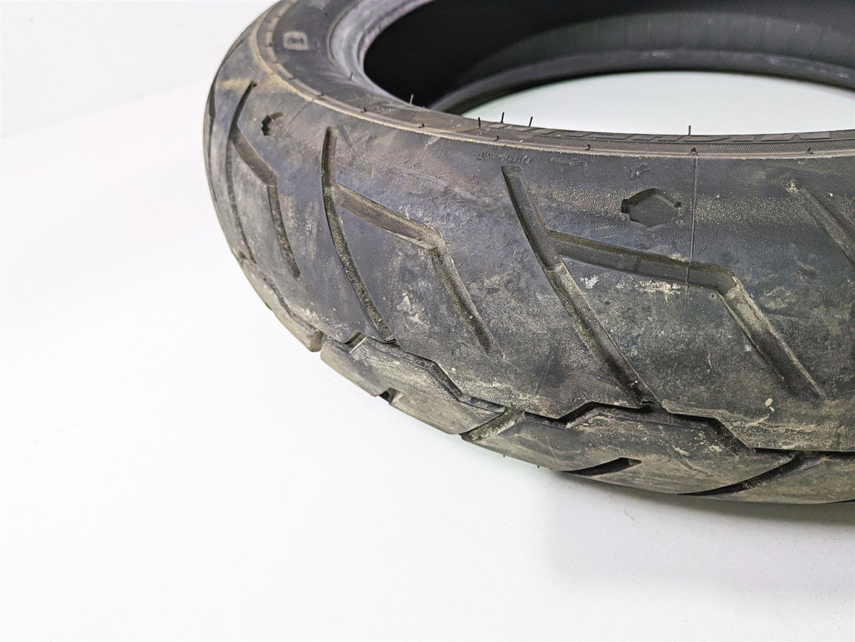 Used Rear Motorcycle Tire Michelin Scorcher 31 160/70B17 43250-07B {{ shop.shopifyCountryName }} - Mototech271