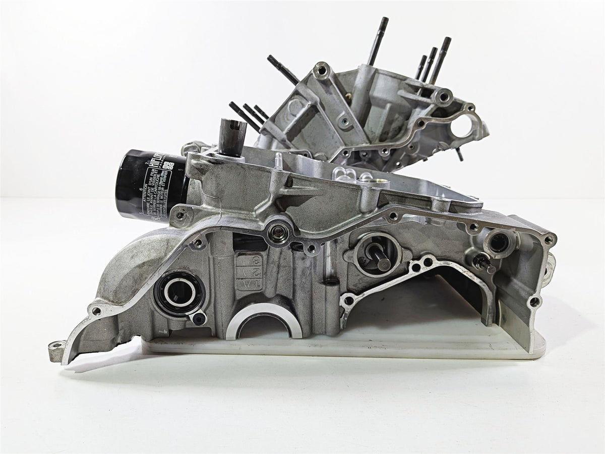 2014 Aprilia RSV4 RR Factory Engine Crankcase Crank Case Jug Set 2A000674 {{ shop.shopifyCountryName }} - Mototech271