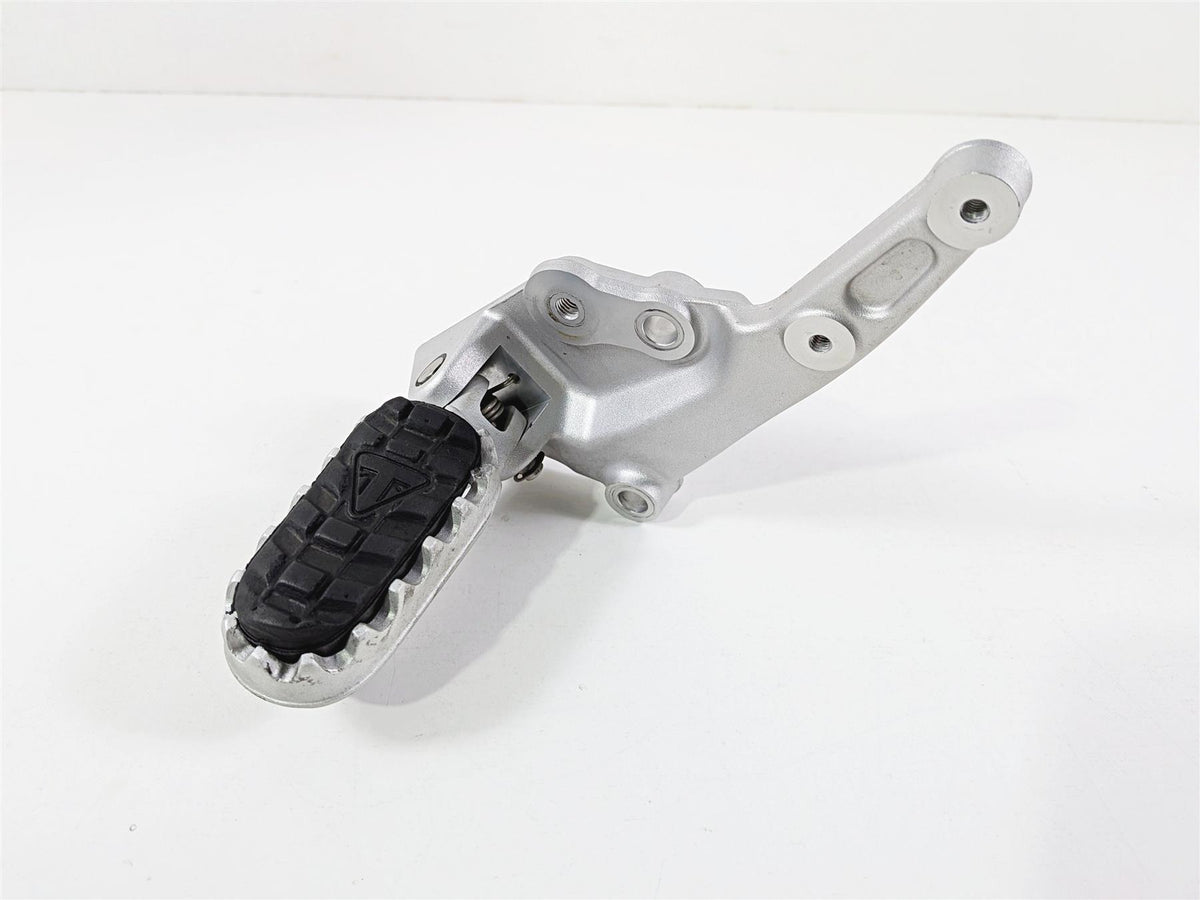 2022 Triumph Tiger 900 GT Pro Left Front Foot Peg & Mount T2082204 {{ shop.shopifyCountryName }} - Mototech271