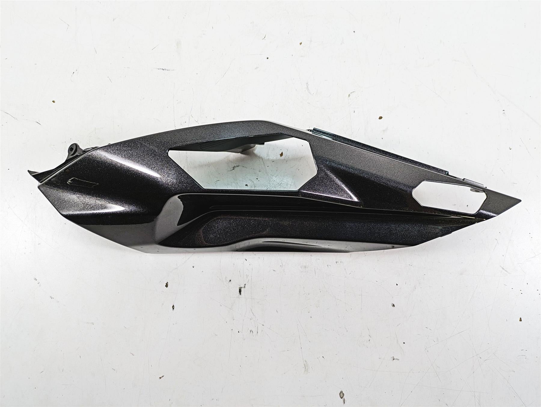 2018 Kawasaki ZX1002 Ninja H2 SX Left Tail Side Cover Fairing 36001-0680 {{ shop.shopifyCountryName }} - Mototech271