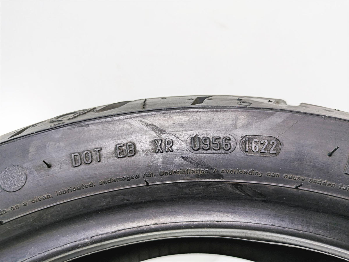 Used Rear Motorcycle Tire Pirelli Night Dragon 200/55 R17 5762595600 {{ shop.shopifyCountryName }} - Mototech271