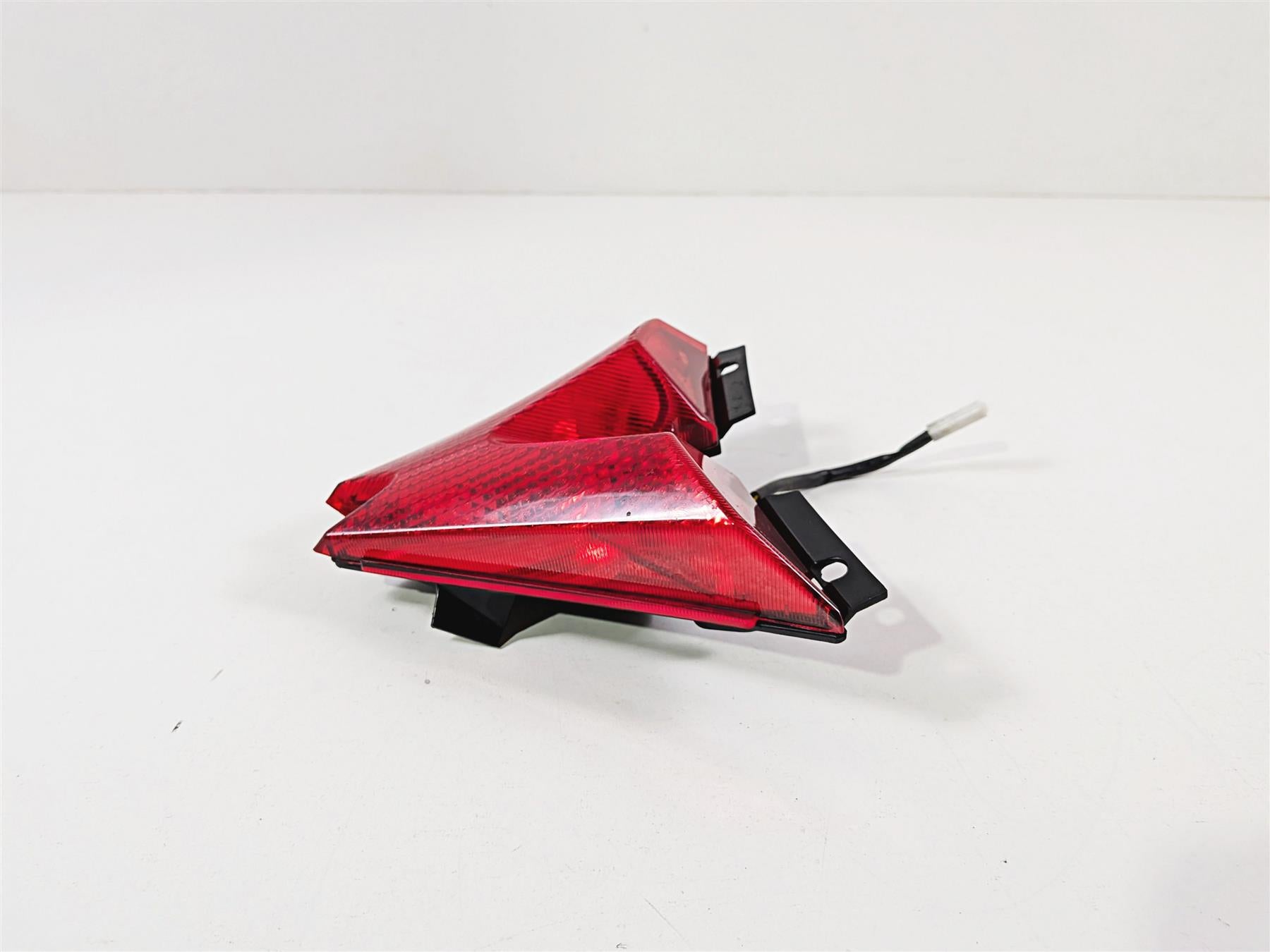 2014 Aprilia RSV4 RR Factory Taillight Tail Stop Brake Light 858730 {{ shop.shopifyCountryName }} - Mototech271