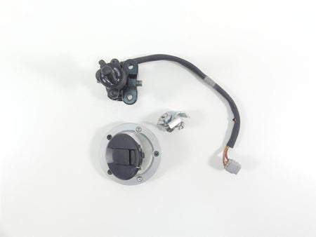2022 Suzuki GSXR750 Ignition Switch Key Lock Fuel Tank Cap Set 37101-40822 {{ shop.shopifyCountryName }} - Mototech271