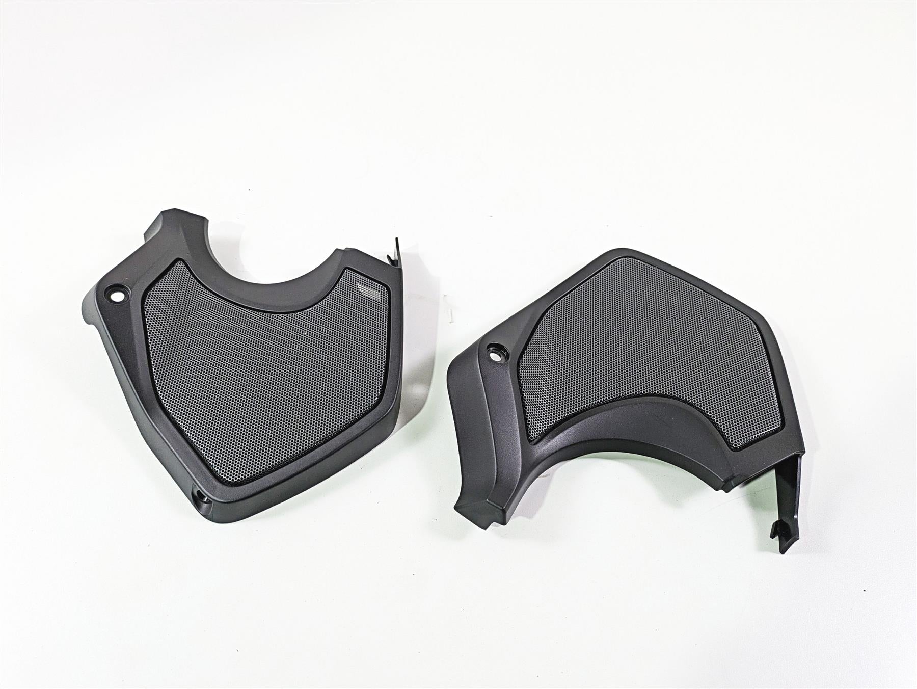 2019 BMW R1250RT K52 Speaker Cover Fairing Cover Set 46638529411 46638529412 {{ shop.shopifyCountryName }} - Mototech271