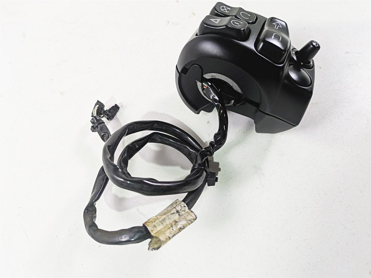 2021 Harley Touring FLTRX Road Glide Right Hand Control Switch Boom GTS 71500501 {{ shop.shopifyCountryName }} - Mototech271