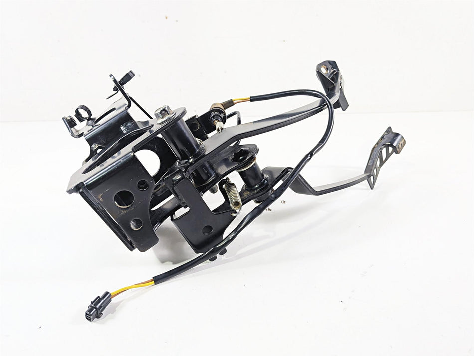 2017 Yamaha YXZ1000R EPS SS Foot Brake Accelerate Pedal Set B57-F2548-00-00 {{ shop.shopifyCountryName }} - Mototech271