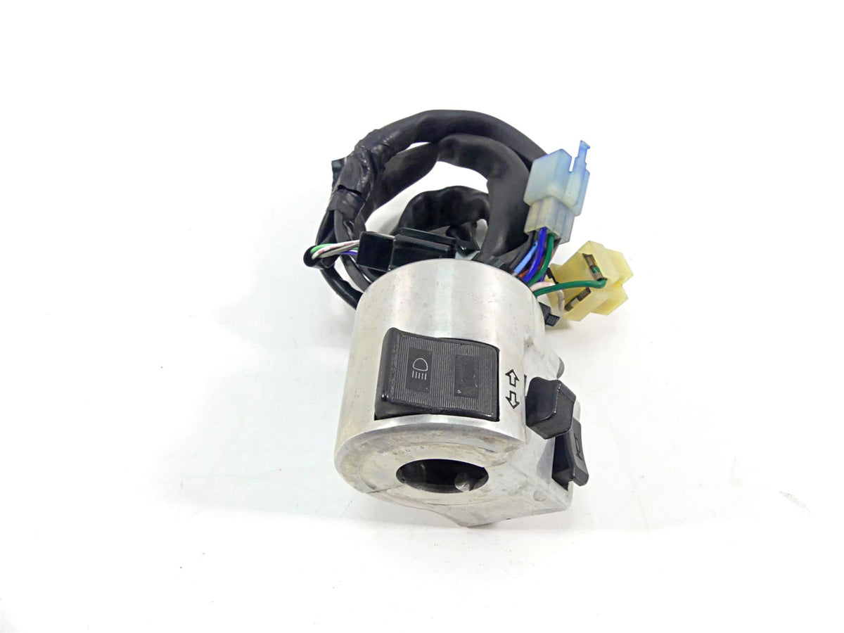 2007 Honda VTX1800 T2 Left Hand Turn Signal Control Switch 35200-MCV-N10 {{ shop.shopifyCountryName }} - Mototech271