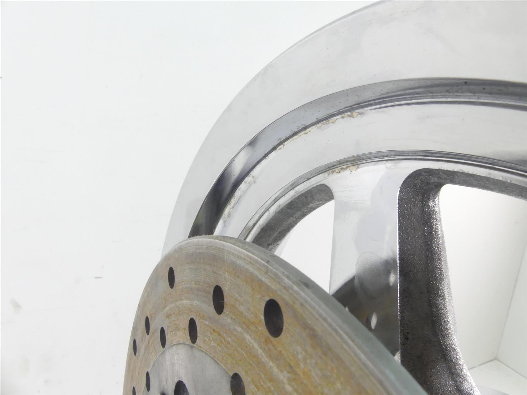2005 Harley Touring CVO FLHTC SE Electra Glide Rear Wheel Rim 16x3 43846-02A {{ shop.shopifyCountryName }} - Mototech271