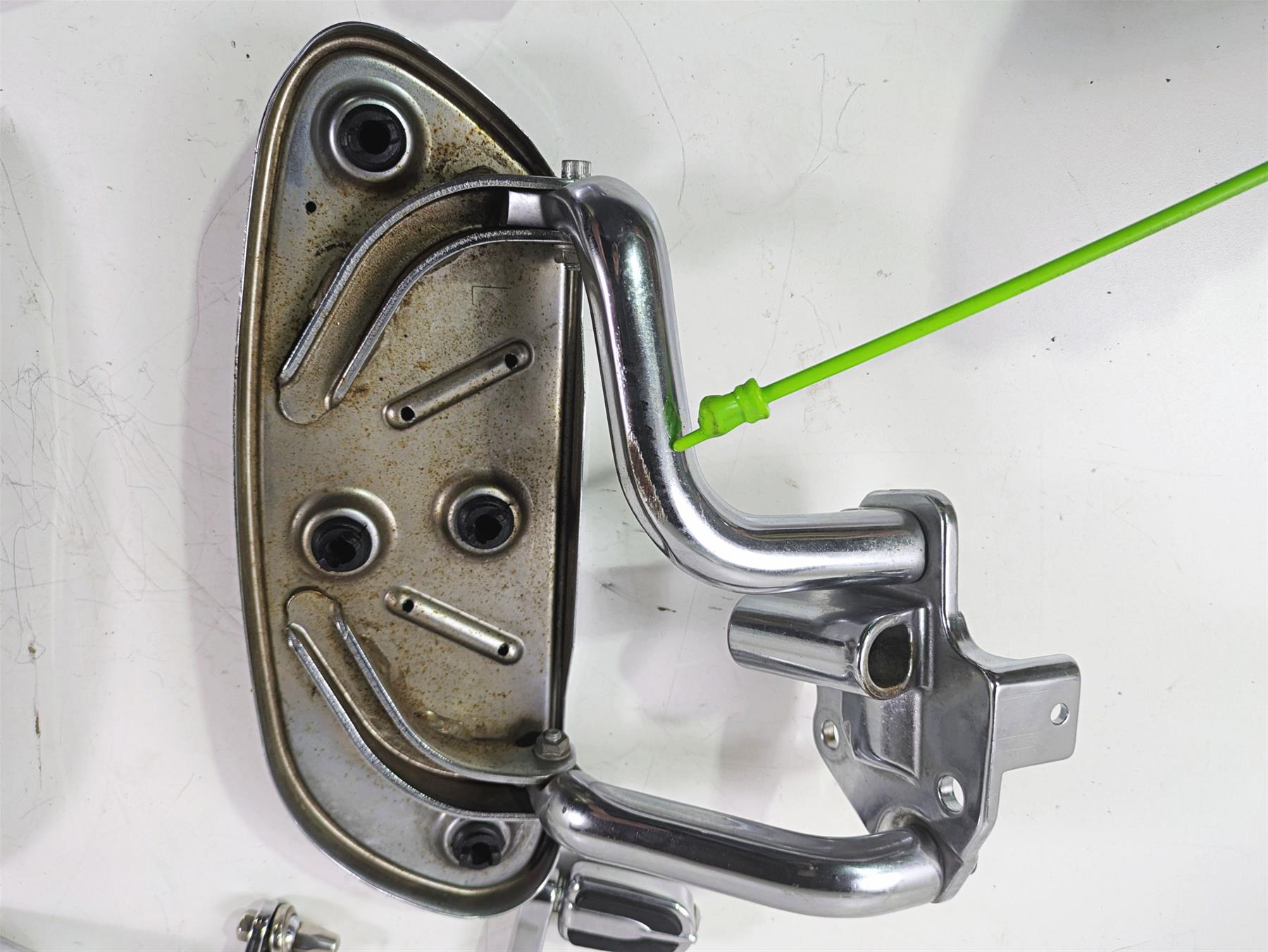 2010 Harley Touring FLHXSE CVO Street Glide Floorboard Footpeg Set Read 51498-09 {{ shop.shopifyCountryName }} - Mototech271