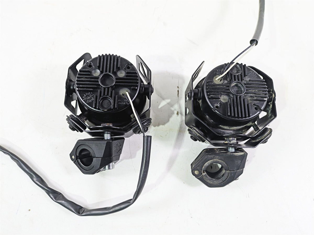 2020 Suzuki V-Strom 1050 XT Fog Light Spot Lamp Set 99000-990D2-220 {{ shop.shopifyCountryName }} - Mototech271