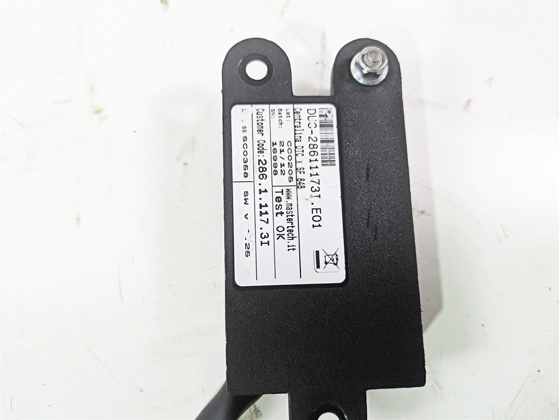 2012 Ducati Streetfighter 848 Traction Control Module Unit Dtc 28611173I {{ shop.shopifyCountryName }} - Mototech271