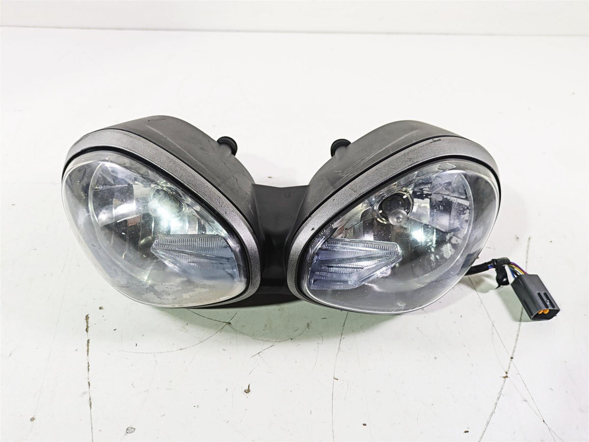 2019 Triumph Speed Triple RS 1050 Headlights Head Light Lamp READ T2702886 {{ shop.shopifyCountryName }} - Mototech271