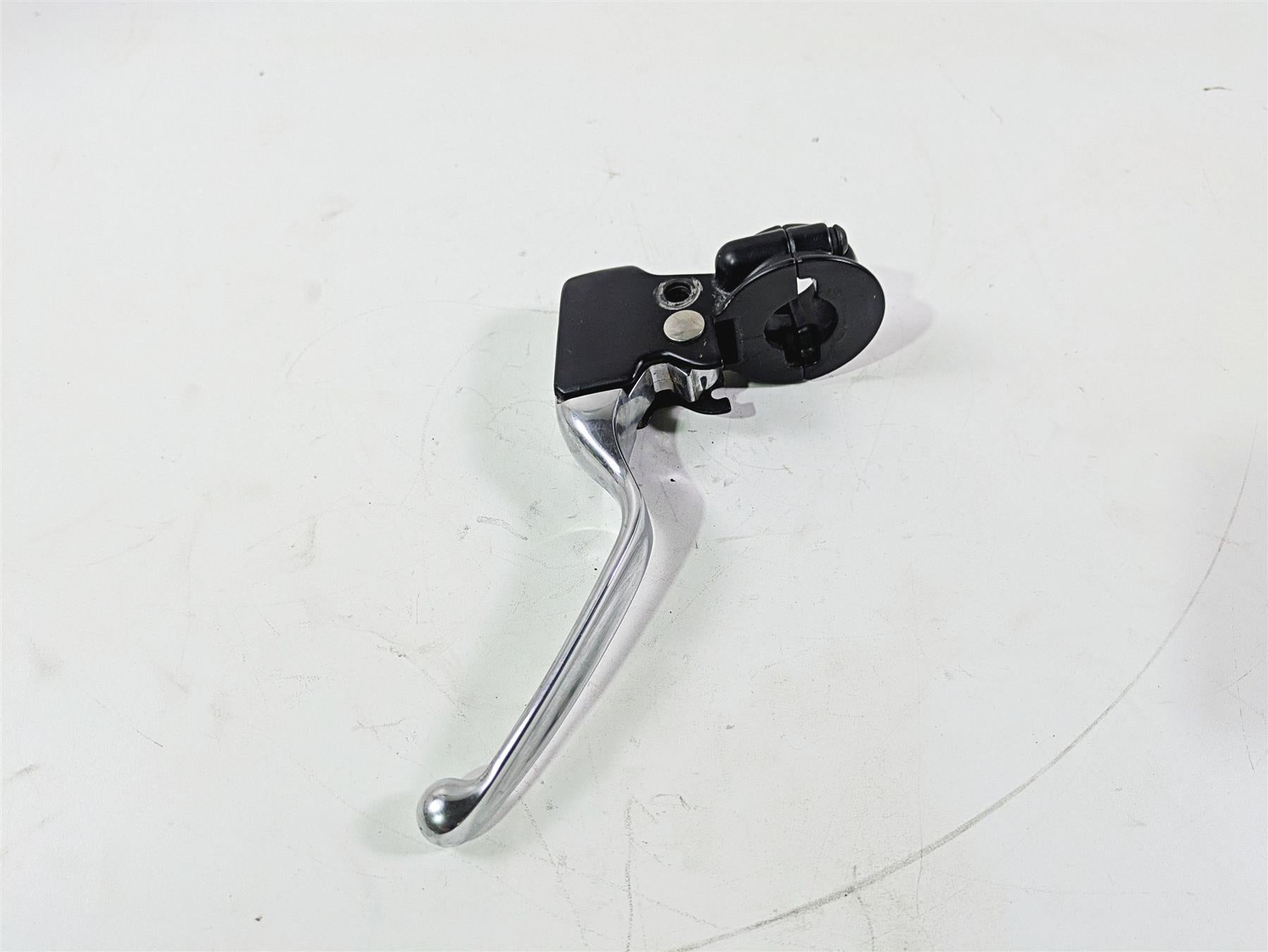 2017 Harley Softail Heritage Classic FLSTC Clutch Perch & Lever 38700-08A {{ shop.shopifyCountryName }} - Mototech271