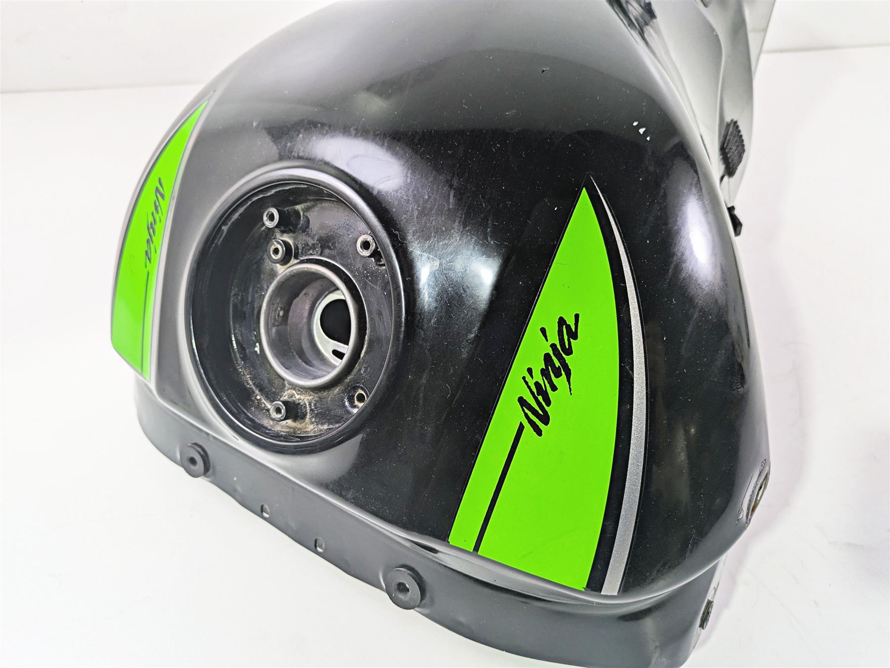 2016 Kawasaki ZX10R Ninja Fuel Gas Petrol Tank Reservoir - Dent