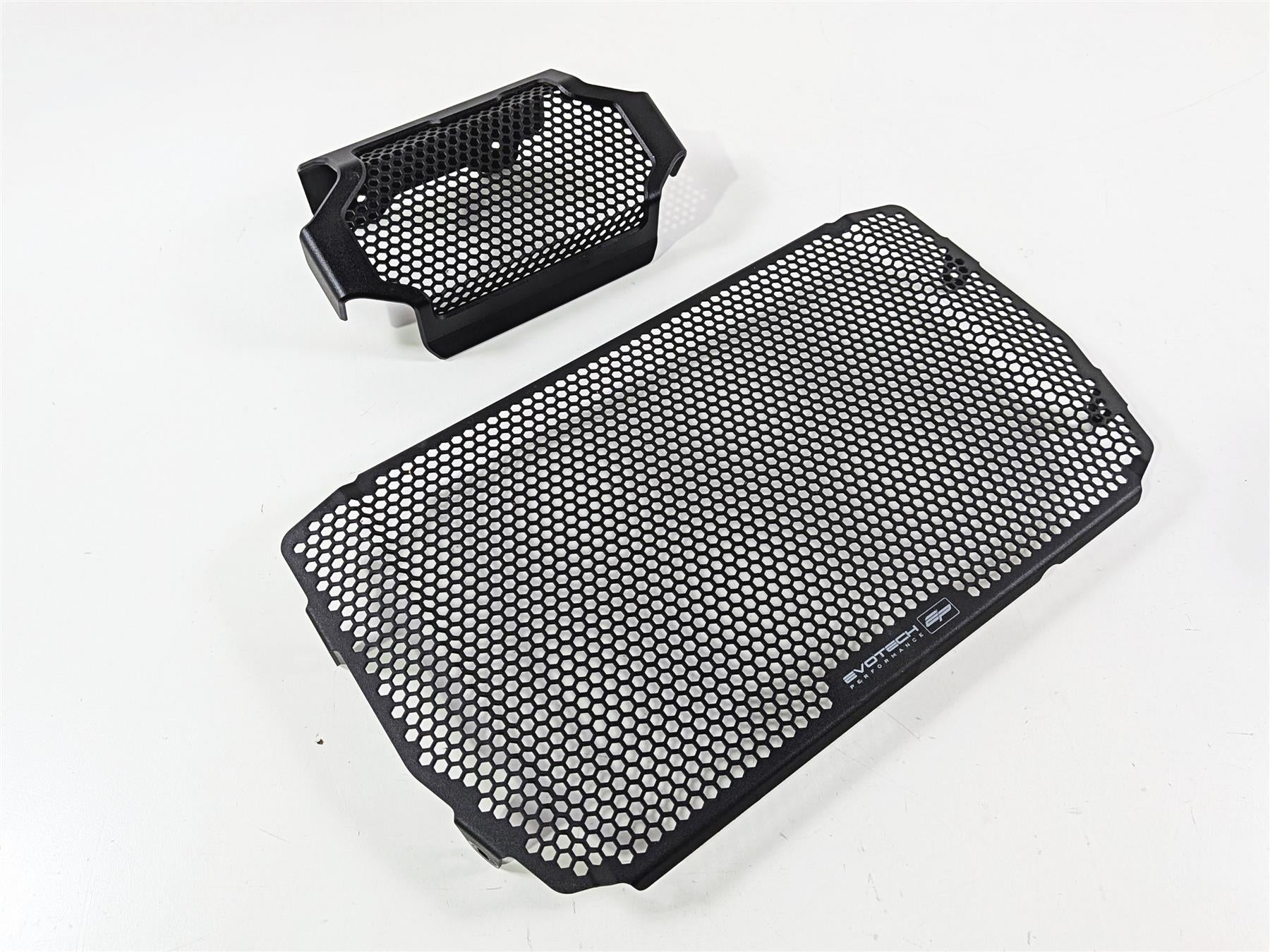 2016 Ducati Hypermotard 939 SP Evotech Radiator Grille Cover PRN010929-Mototech271