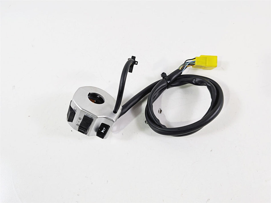 2006 Suzuki C90 VL1500T Boulevard Left Hand Control Switch 37400-10F60 {{ shop.shopifyCountryName }} - Mototech271