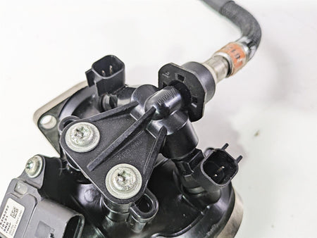 2017 Harley Touring FLHTKSE CVO E-Glide Intake & Injectors 27300121 {{ shop.shopifyCountryName }} - Mototech271